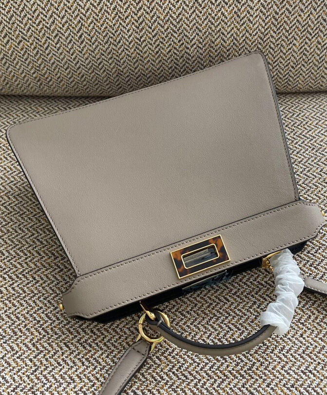 Fendi Peekaboo Iseeu Small Handbag 8BN327 Grey